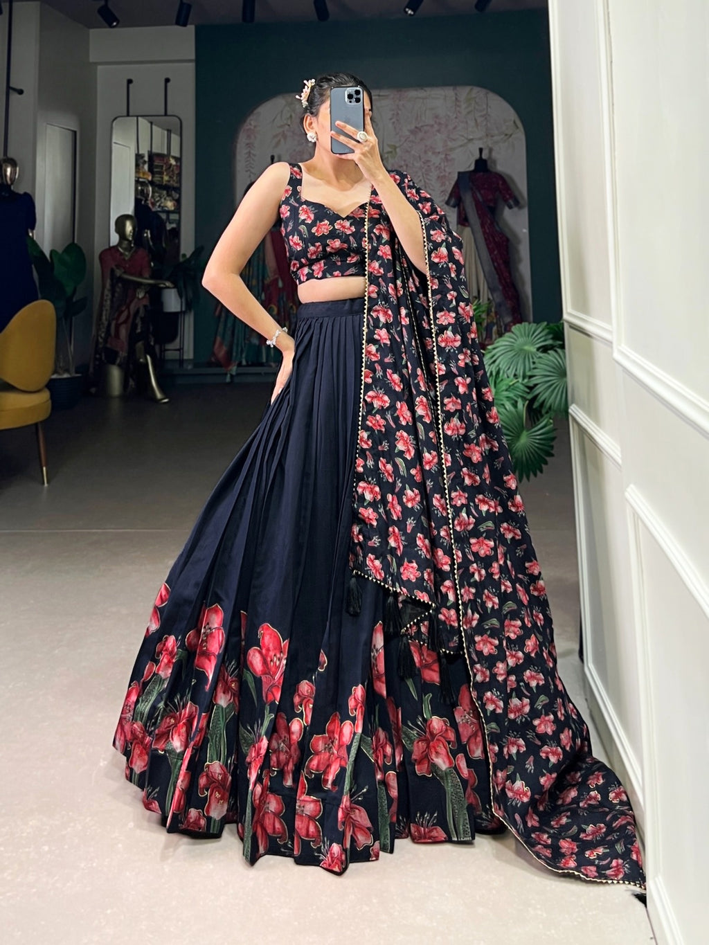 The Perfect Blend of Tradition And Sparkle Lehenga Choli (1254117)