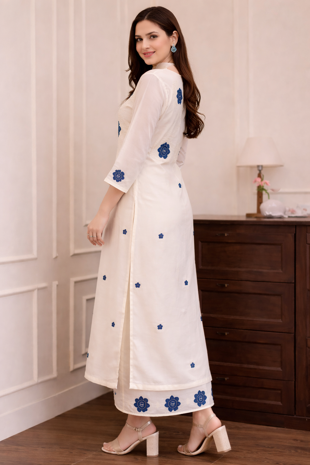 Kurta With Dupatta And Bottomwear (1254153)