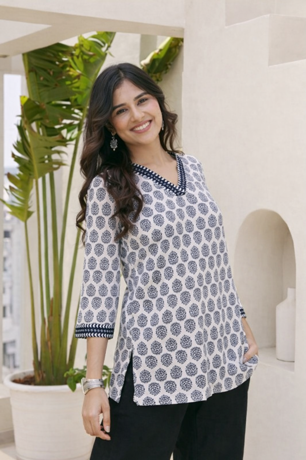 Stylish White Multicolor hand block print cotton kurti for Girls and Women (1254145)