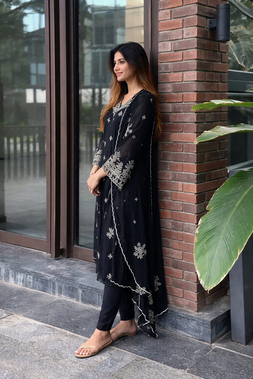 Kurta With Dupatta And Bottomwear (1254154)