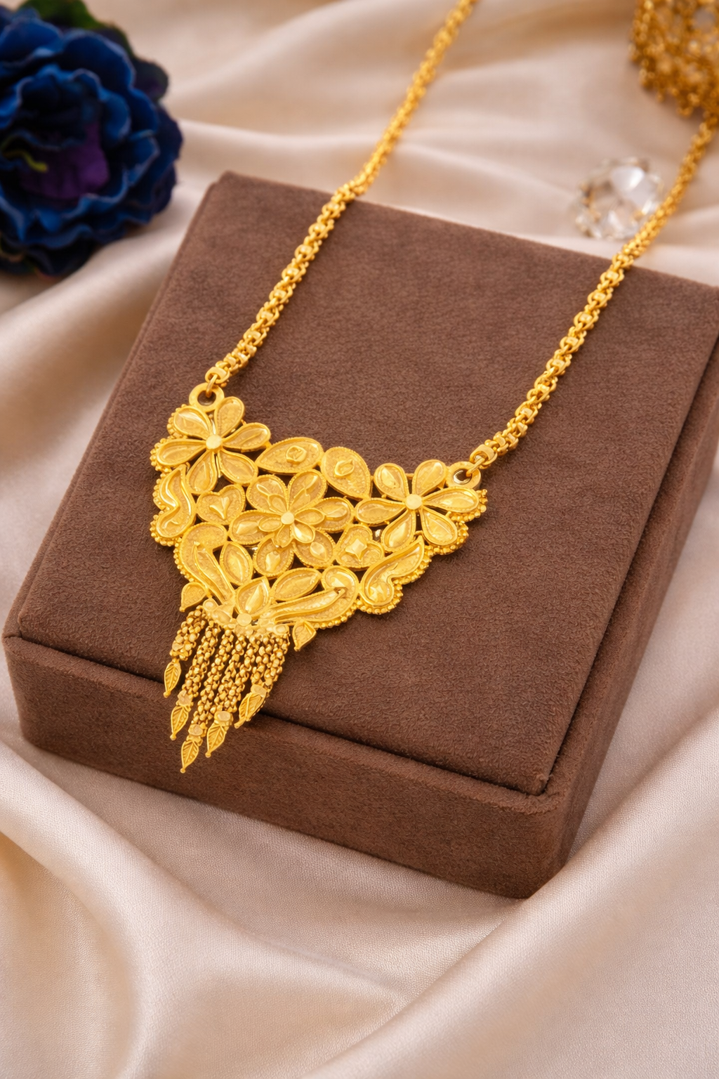 Traditional Gold plated Ki Mala Design With Moti Chen Ladi Long Mangalsutra (1254131)