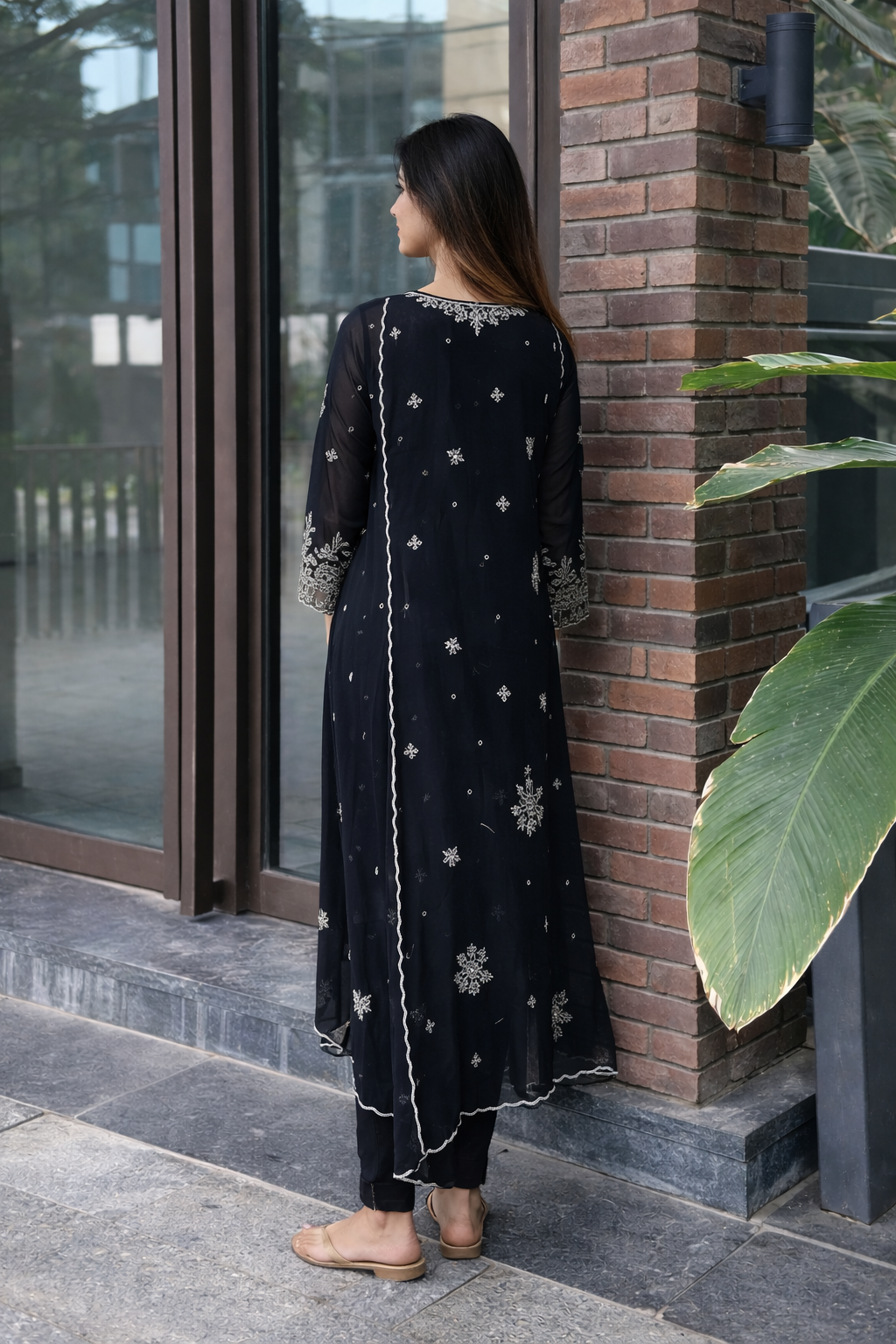 Kurta With Dupatta And Bottomwear (1254154)