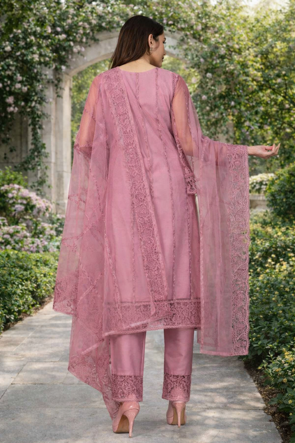 Kurta With Dupatta And Bottomwear (1254160)