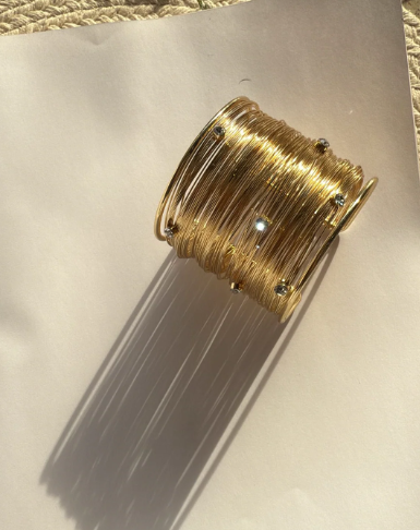 Multi-Wire Gold Cuff Bracelet – Bold Shine, Luxe Elegance (125426)