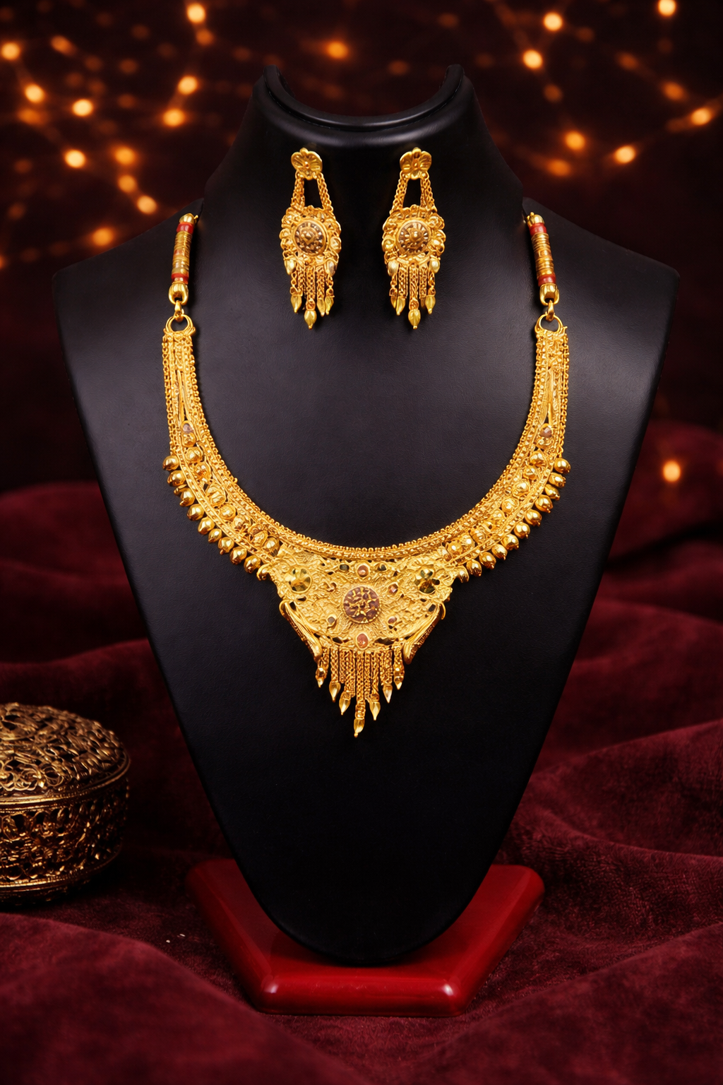 Jewellery Set Grand Look Gold Plated Necklace And Earring Set (1254114)