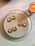 Twisted Gold Hoop Earrings – Bold Shine, Timeless Style (125422)